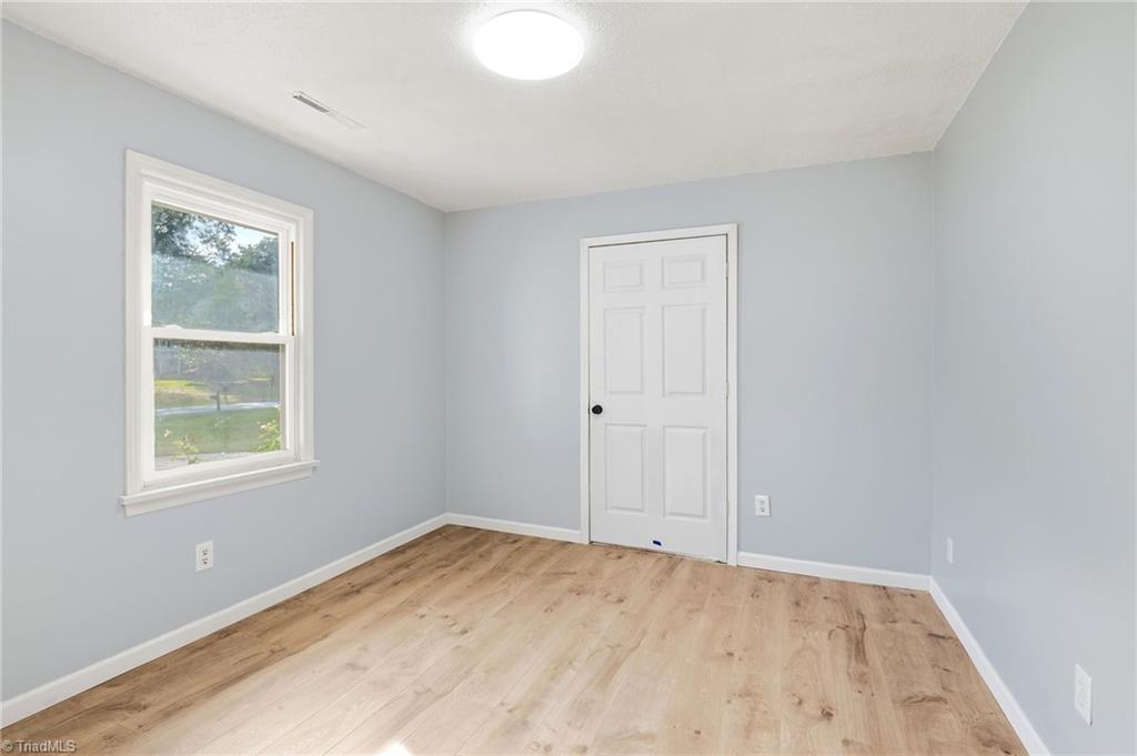 487 Raven Ridge Drive Kernersville, NC 27284 - Photo 24 of 31