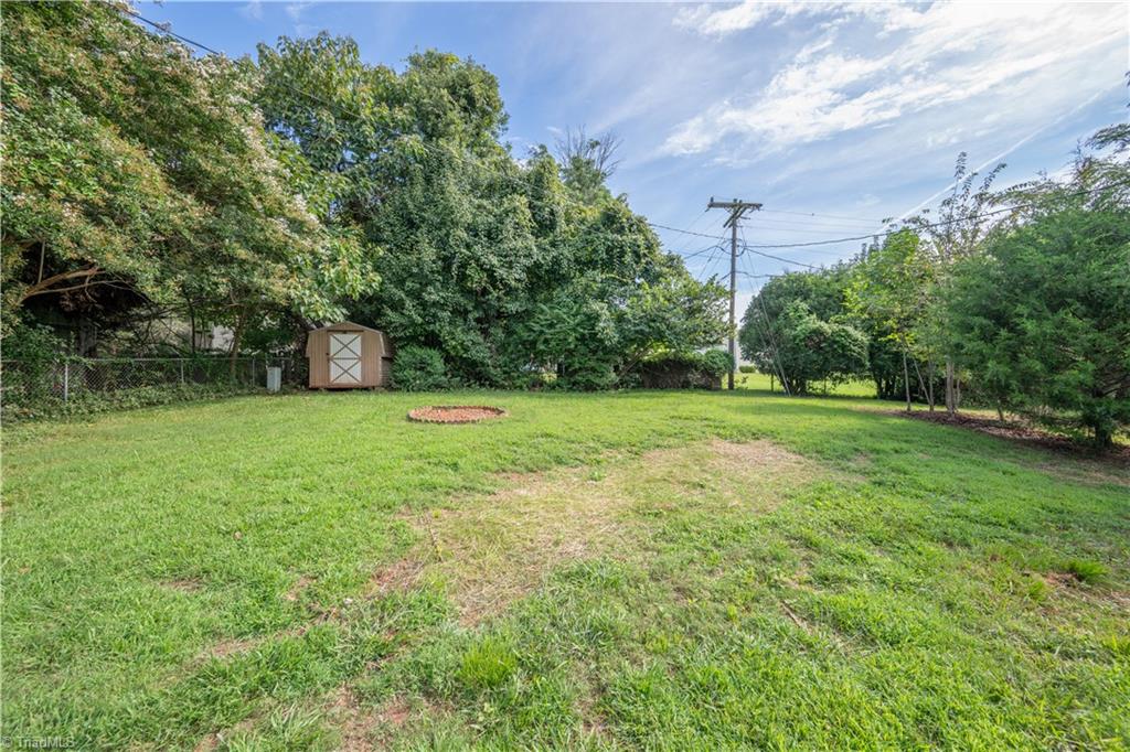 487 Raven Ridge Drive Kernersville, NC 27284 - Photo 6 of 31