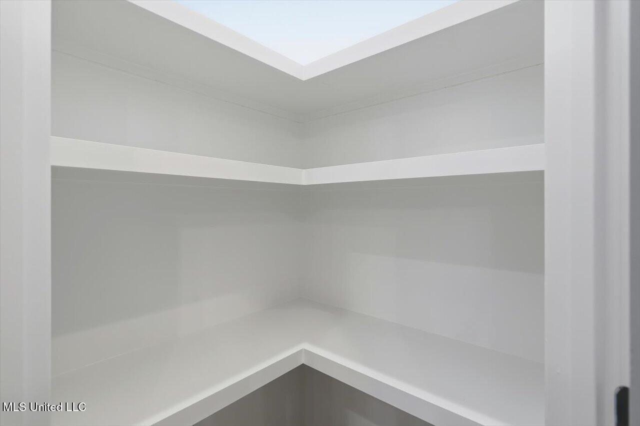 159 Bronson Bend Flowood, MS 39232 - Photo 16 of 34 16-159 Bronson Bnd _ Home Tours MS