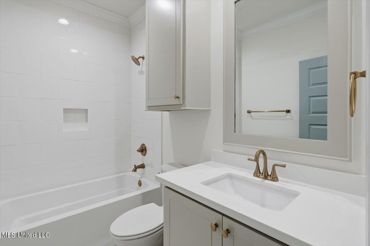 159 Bronson Bend Flowood, MS 39232 - Photo 28 of 34 28-159 Bronson Bnd _ Home Tours MS