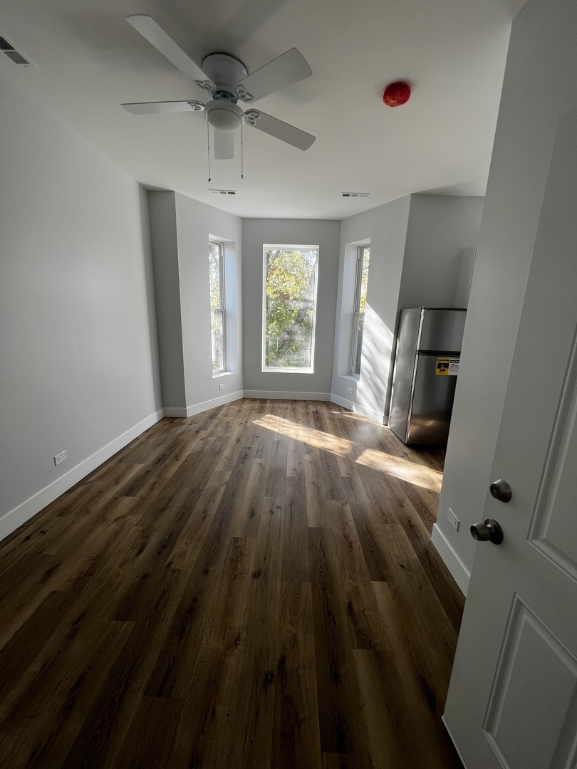1915 South Avers Avenue, Unit 2F Chicago, IL 60623 - Photo 3 of 5