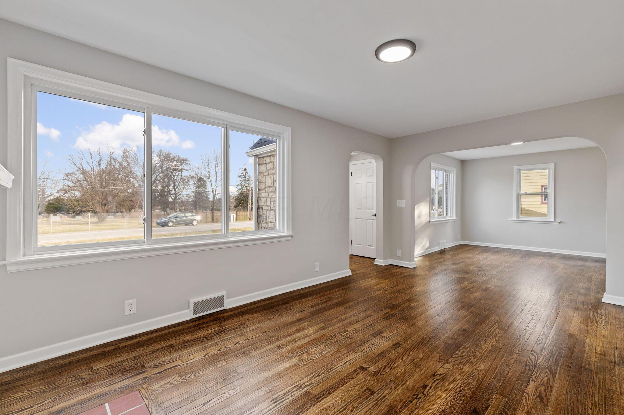 1163 Brown Road Columbus, OH 43223 - Photo 10 of 31 12-web-or-mls-2024-1-4 1163 Brown Rd 018