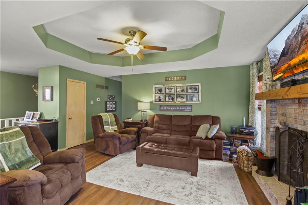 3308 East 303rd Street Cleveland, MO 64734 - Photo 7 of 33