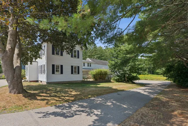 $795,000 | 1830 Post Road, Wells, ME 04090