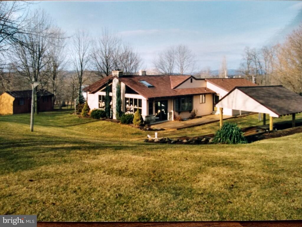 2086 Needhammer Road Pottstown, PA 19464 - Photo 10 of 58 rear of home late fall