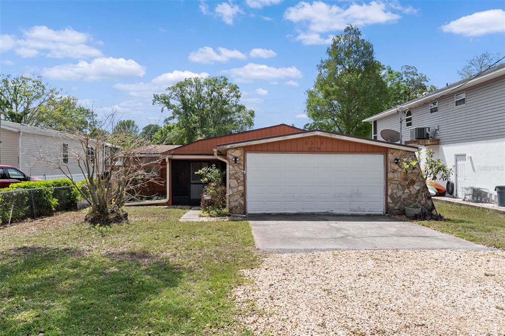 6314 Sebring Street Weeki Wachee, FL 34607 - Photo 2 of 33