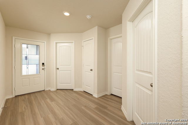 325 Colbert Ferry Cibolo, TX 78108 - Photo 3 of 18