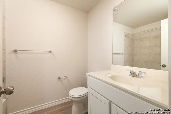 $2,050 | 325 Colbert Ferry, Cibolo, TX 78108