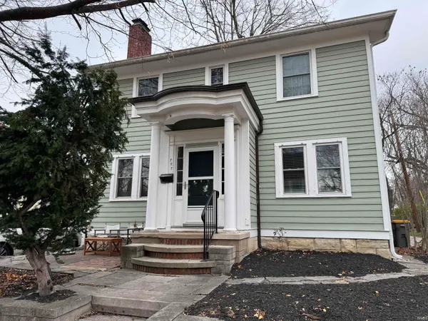 $3,200 | 707 East University Street, Bloomington, IN 47401
