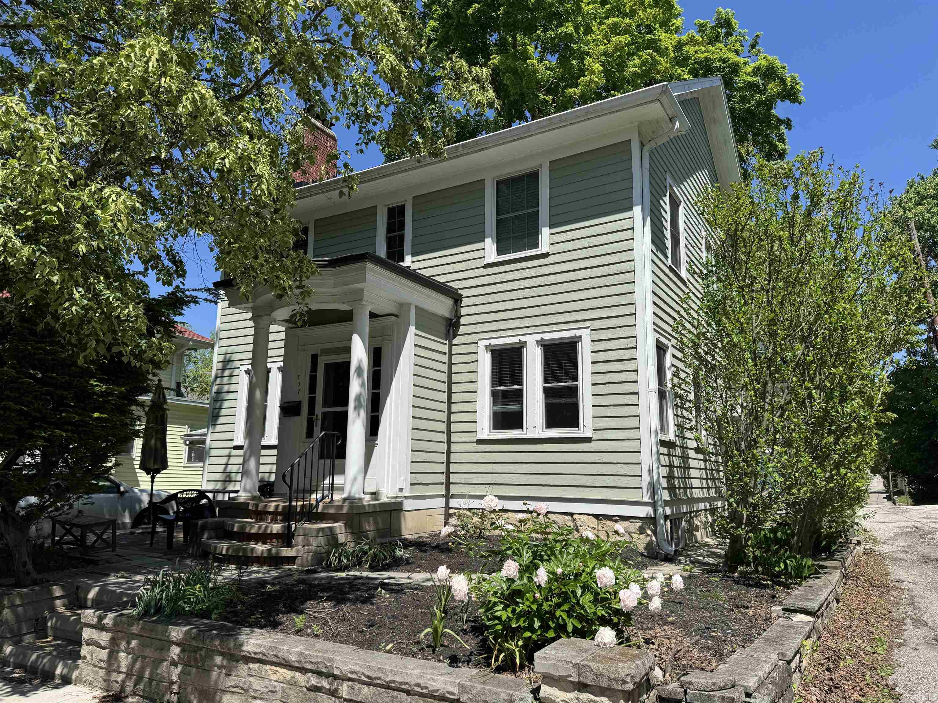 707 East University Street Bloomington, IN 47401 - Photo 1 of 8