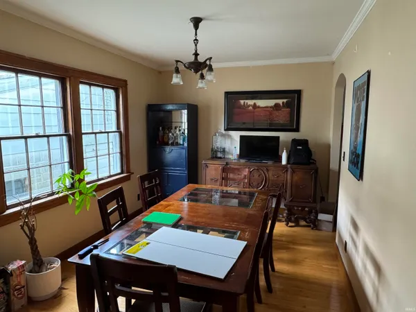 $3,200 | 707 East University Street, Bloomington, IN 47401