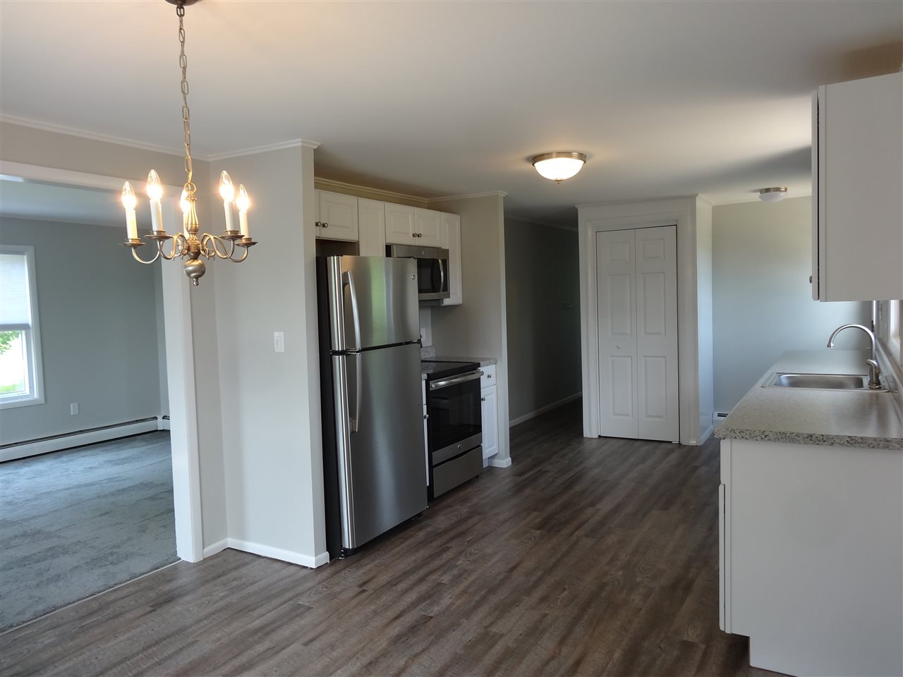 49 Winnicut Road North Hampton, NH 03862 - Photo 5 of 19 Gallery Image 5