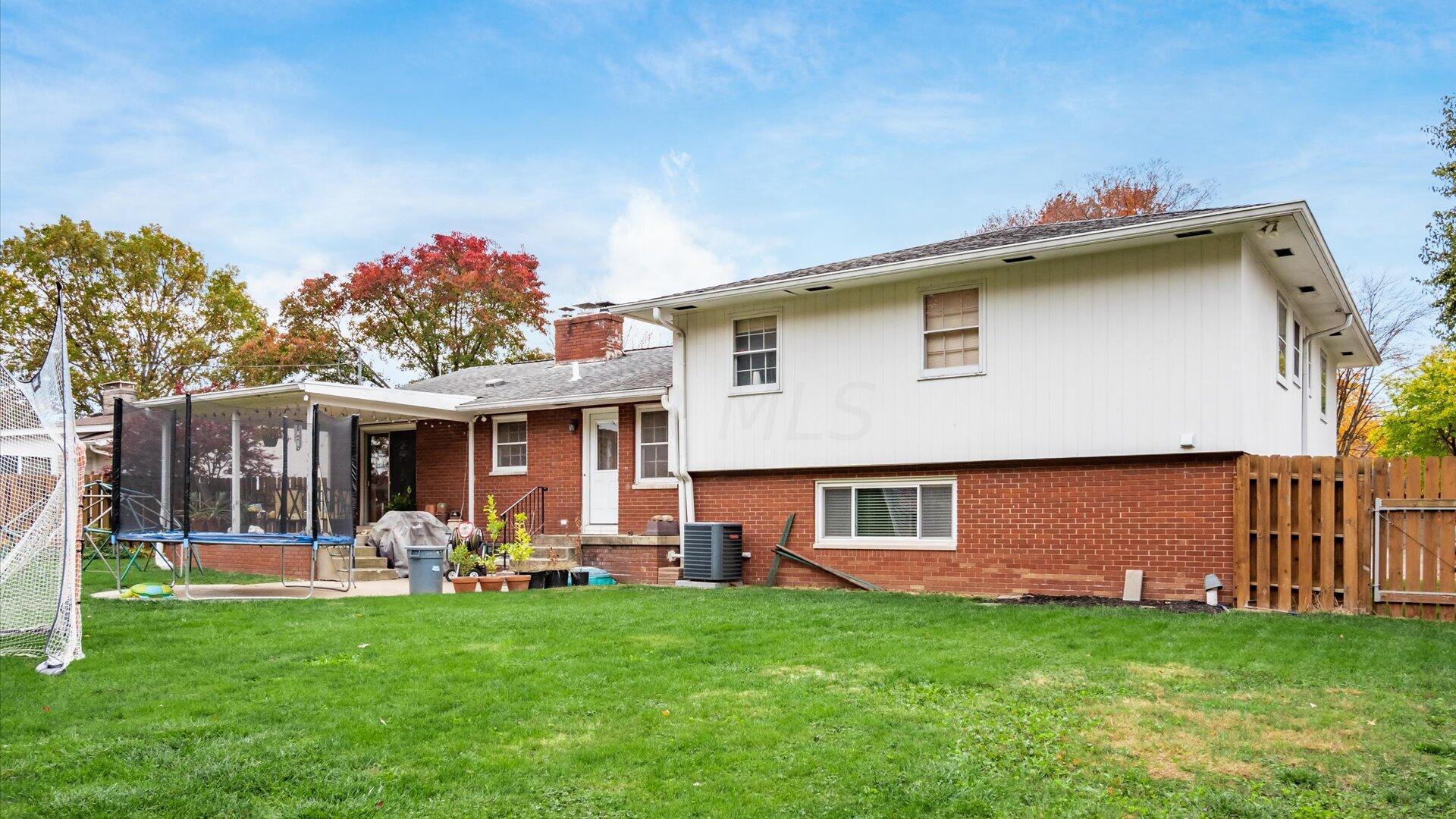 3178 Bembridge Road Columbus, OH 43221 - Photo 32 of 37 39-z 3178 Bembridge Rd096