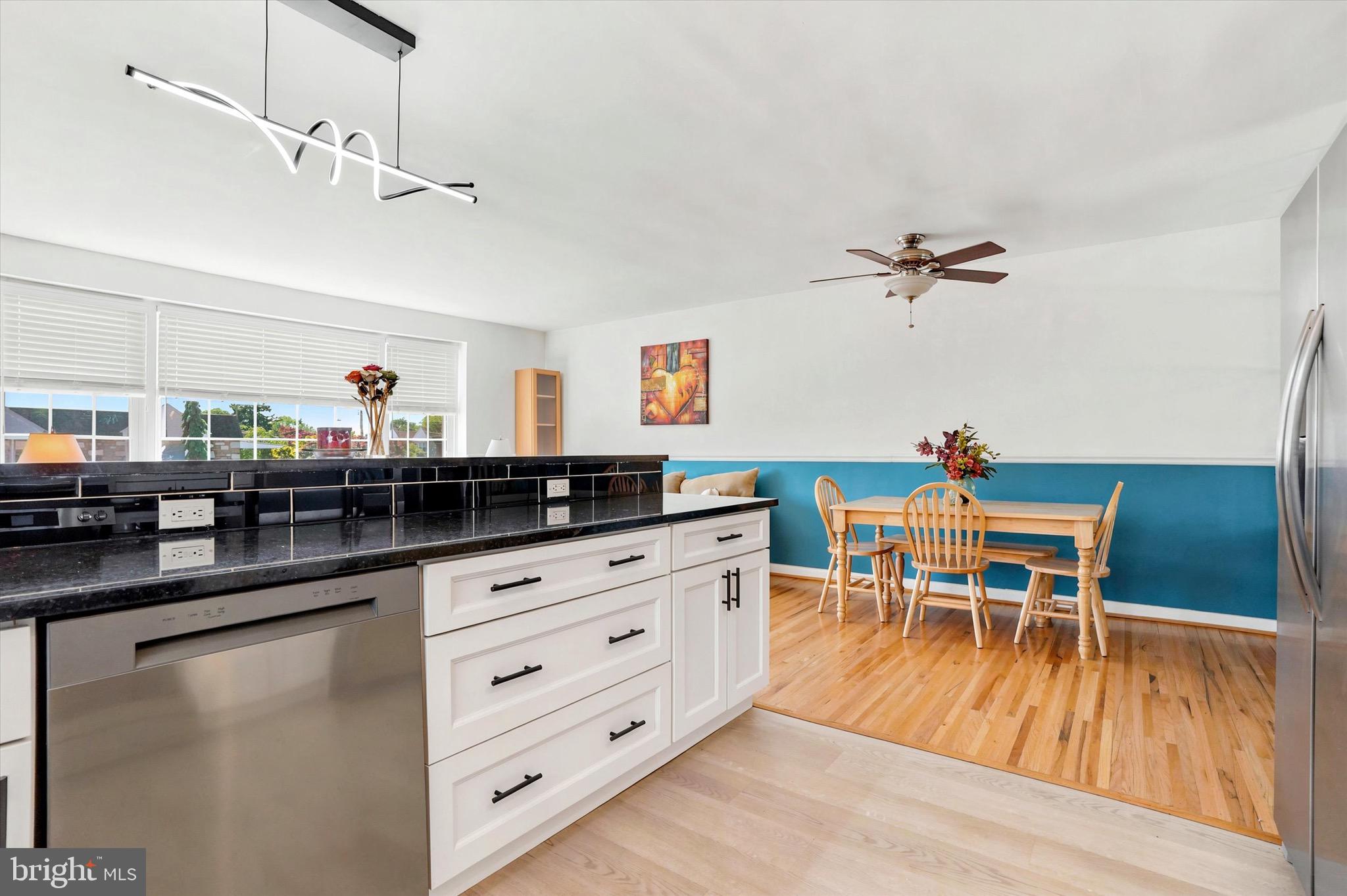9968 Woodfern Road Philadelphia, PA 19115 - Photo 12 of 25