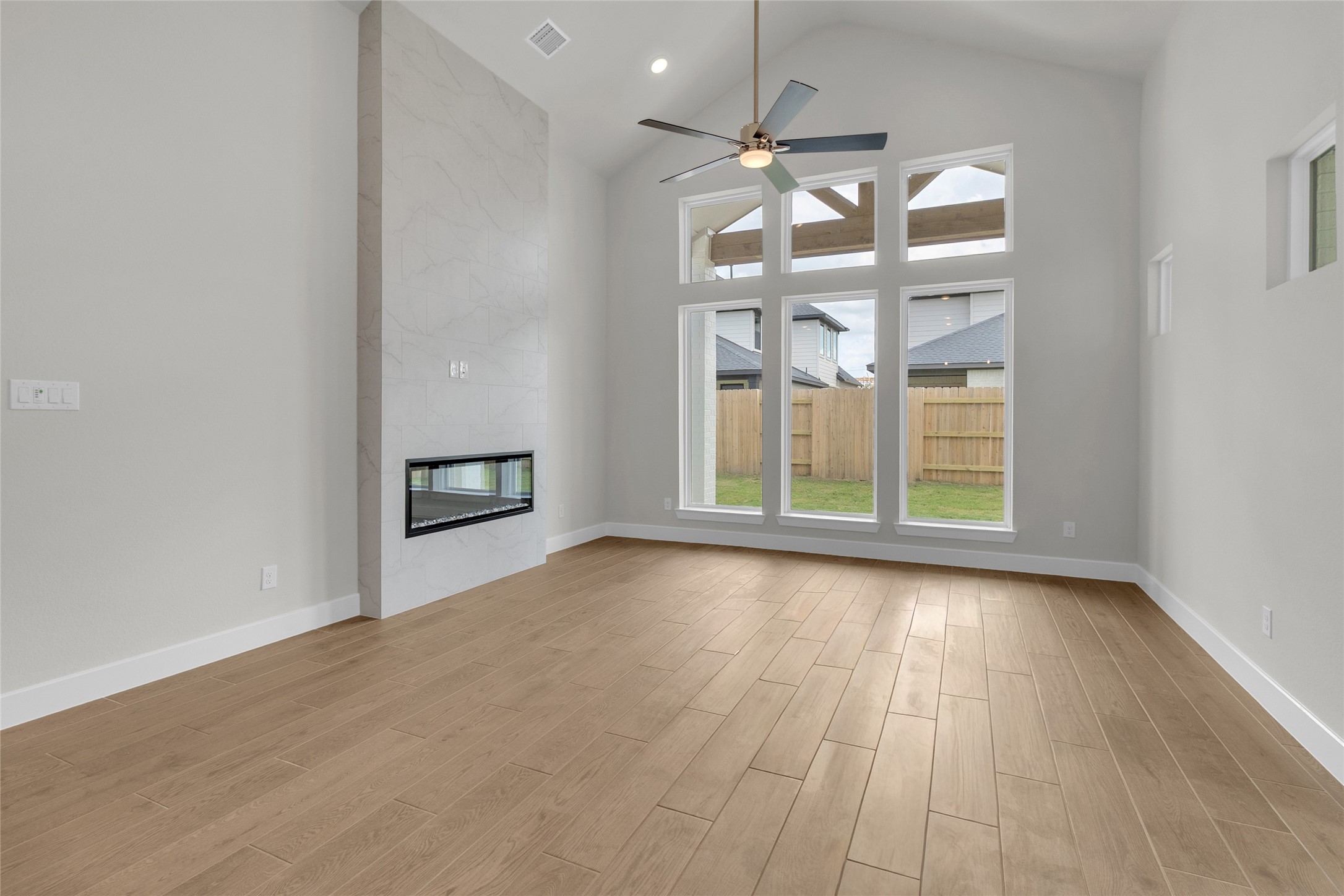 2819 Pathway Mdws Lane Webster, TX 77598 - Photo 14 of 43