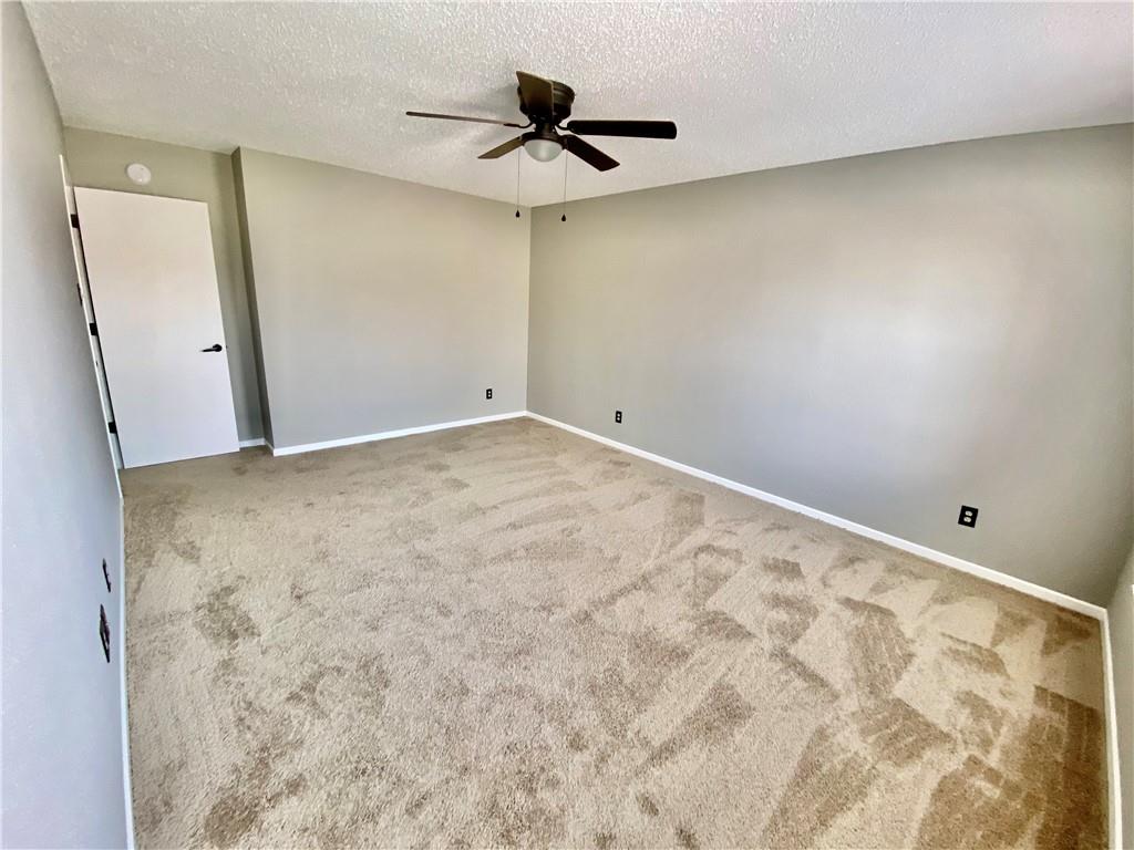 12643 White Rabbit Drive Indianapolis, IN 46236 - Photo 3 of 6 Gallery Image 3