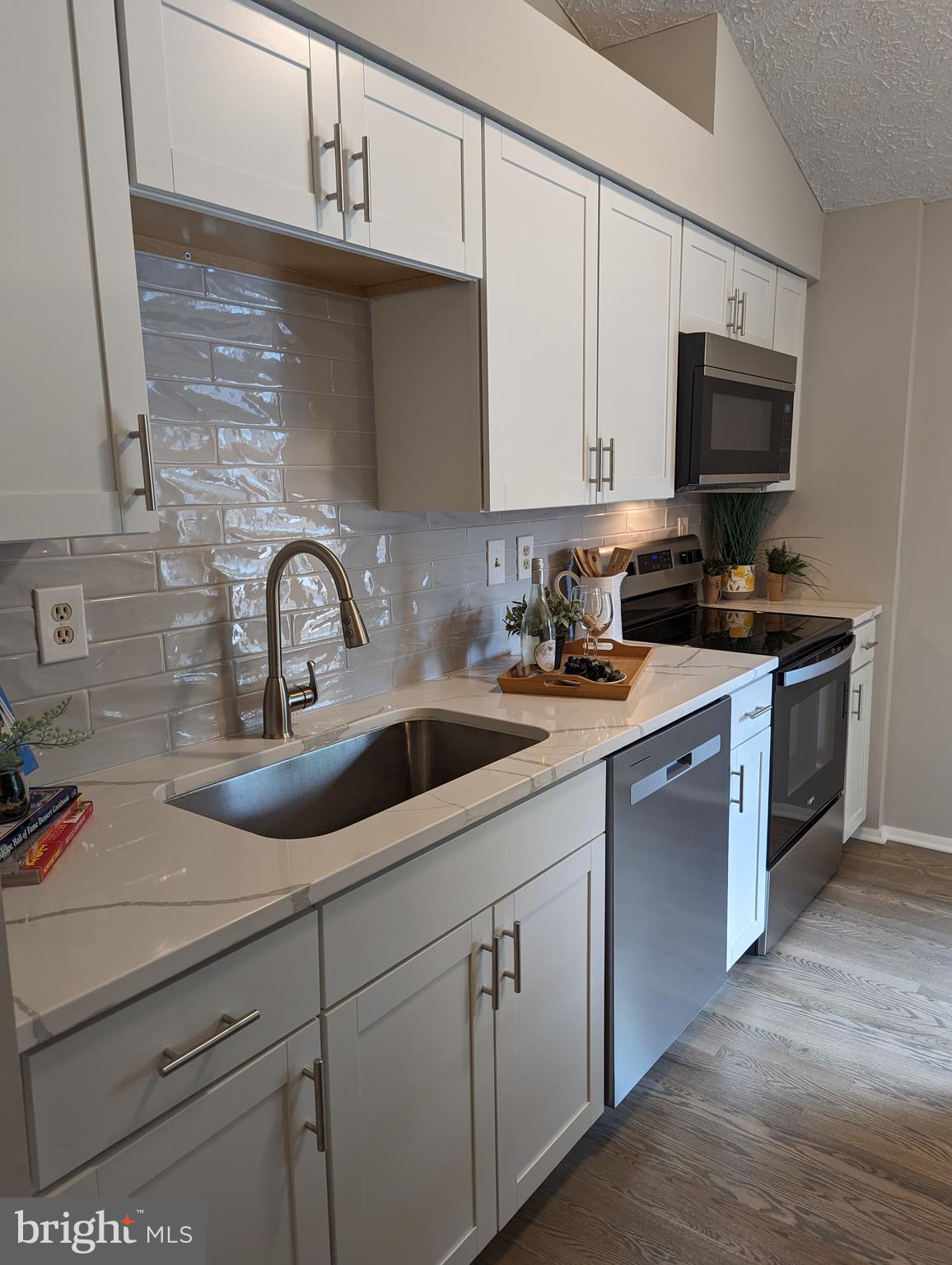 7678 Tuckerman Drive Hanover, MD 21076 - Photo 18 of 58