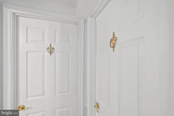 $1,025,000 | 7052 Wardell Street, Annandale, VA 22003