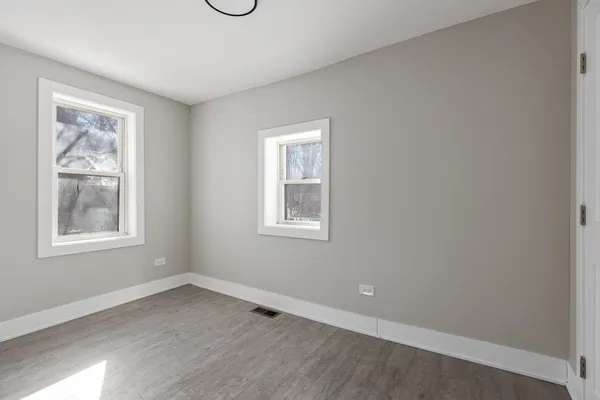 $247,000 | 14244 Kostner Avenue, Crestwood, IL 60418