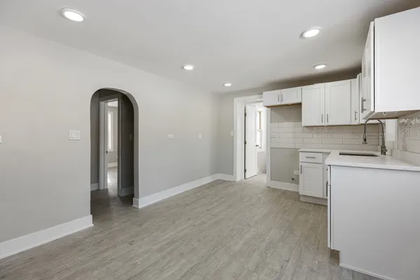 $247,000 | 14244 Kostner Avenue, Crestwood, IL 60418