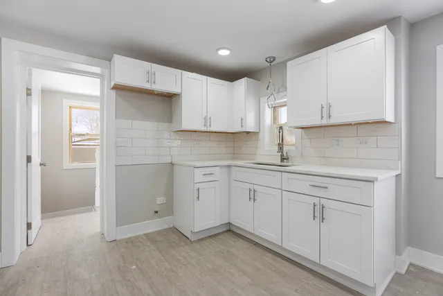 $259,000 | 14244 Kostner Avenue, Crestwood, IL 60418