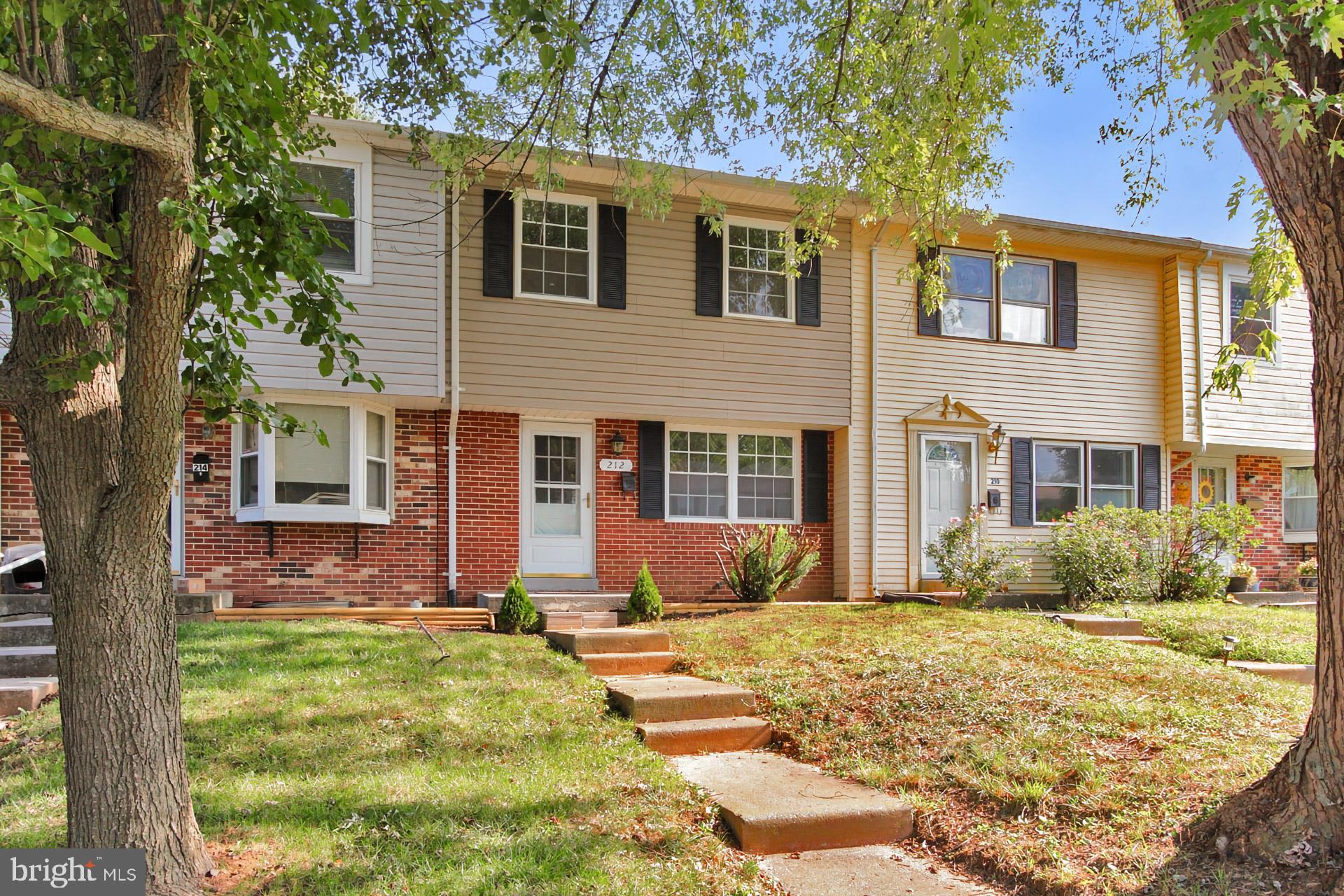 212 Ritter Place Berryville, VA 22611 - Photo 1 of 36