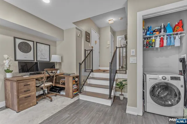 $425,000 | 29 Upper Mountain Avenue, Unit C2901, Montclair, NJ 07042