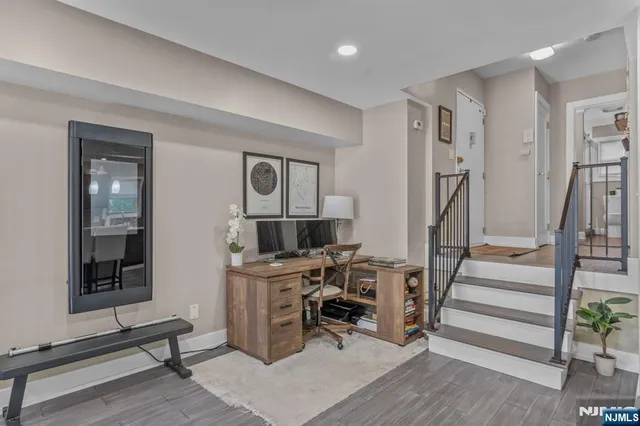 $425,000 | 29 Upper Mountain Avenue, Unit C2901, Montclair, NJ 07042