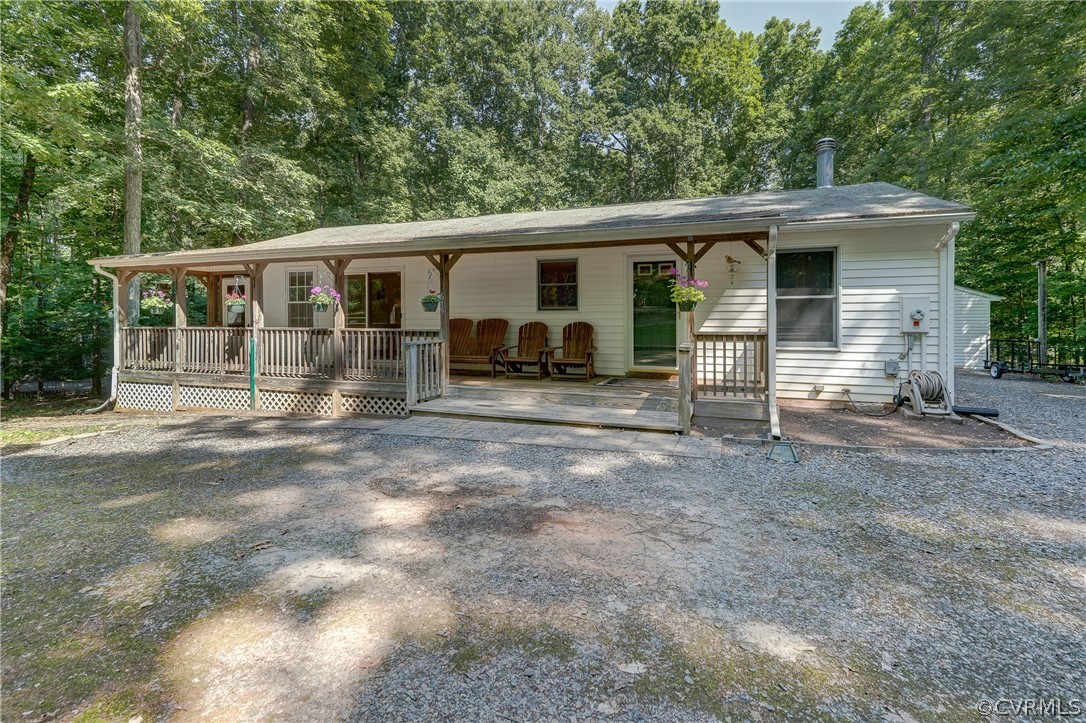 615 Plum Tree Road Bumpass, VA 23024 - Photo 13 of 47 Gallery Image 13