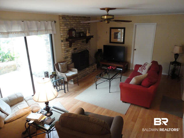 455 Ivy Circle Fairhope, AL 36532 - Photo 11 of 28 Den