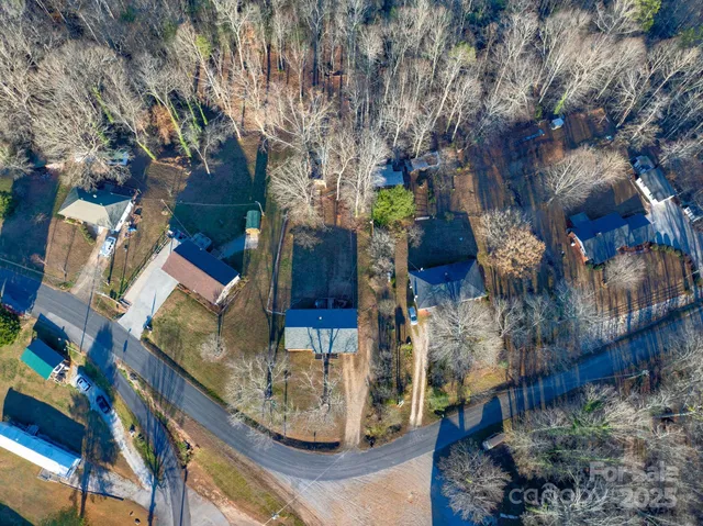 a view of outside area