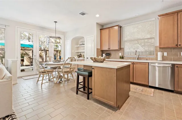 $3,250 | 46 Flickering Sun Court, The Woodlands, TX 77382