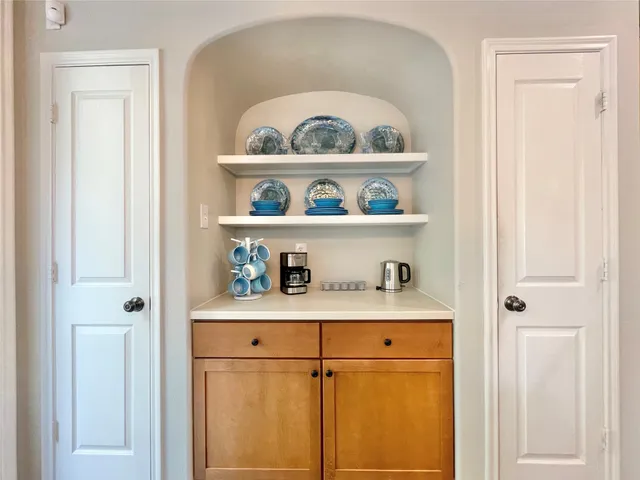 $3,250 | 46 Flickering Sun Court, The Woodlands, TX 77382