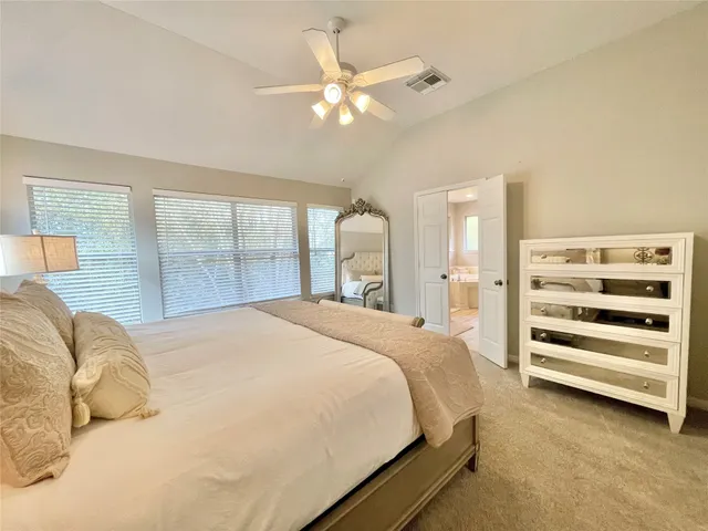 $3,250 | 46 Flickering Sun Court, The Woodlands, TX 77382