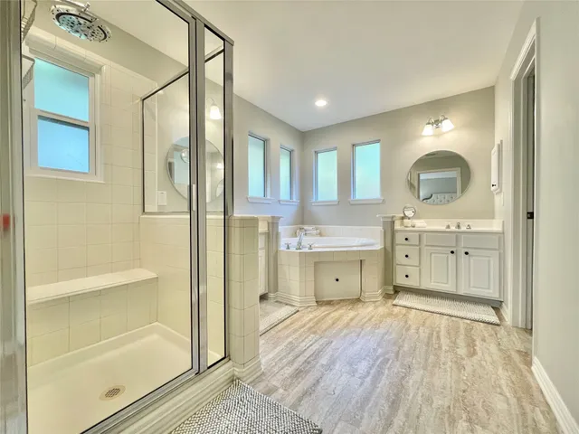 $3,250 | 46 Flickering Sun Court, The Woodlands, TX 77382