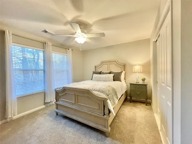 $3,250 | 46 Flickering Sun Court, The Woodlands, TX 77382