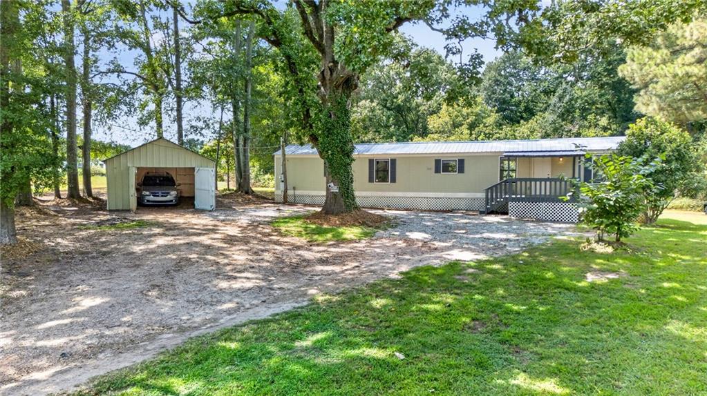 195 Hale Road Maysville, GA 30558 - Photo 7 of 41 Gallery Image 7