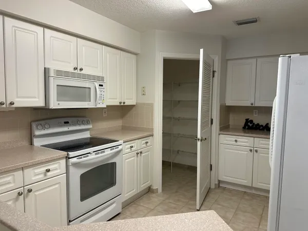 a view of walk in closet