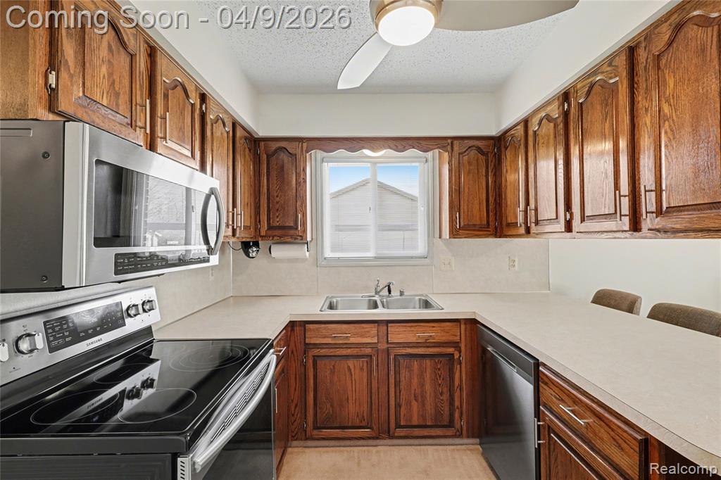 7222 Calkins Road Flint, MI 48532 - Photo 8 of 46 Gallery Image 8