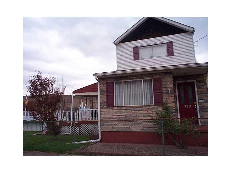 922 Robinson Street McKees Rocks, PA 15136 - Photo 1 of 15 Exterior Front.