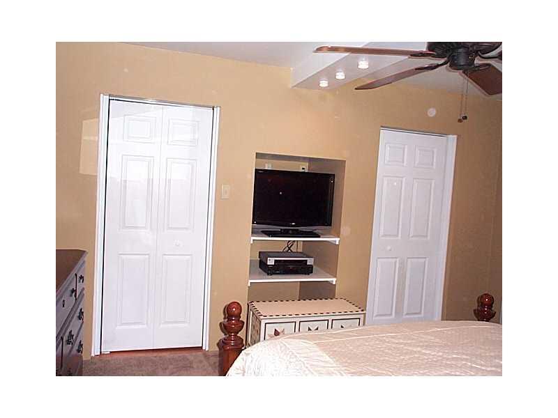 922 Robinson Street McKees Rocks, PA 15136 - Photo 13 of 15 Master Bedroom.