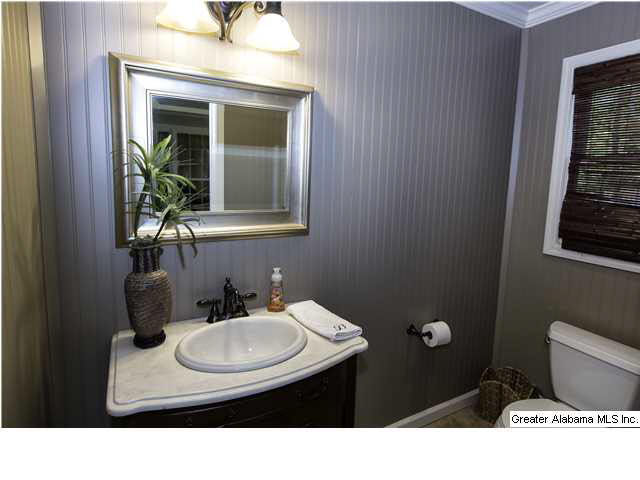 2604 Southminster Road Birmingham, AL 35243 - Photo 15 of 26