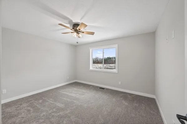 $440,000 | 38639 Hawthorne Avenue, North Branch, MN 55056