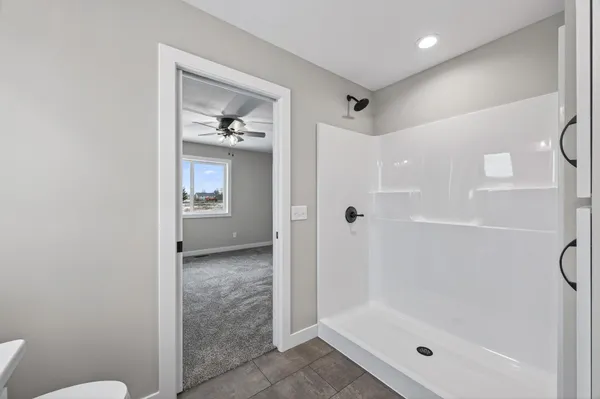 $440,000 | 38639 Hawthorne Avenue, North Branch, MN 55056