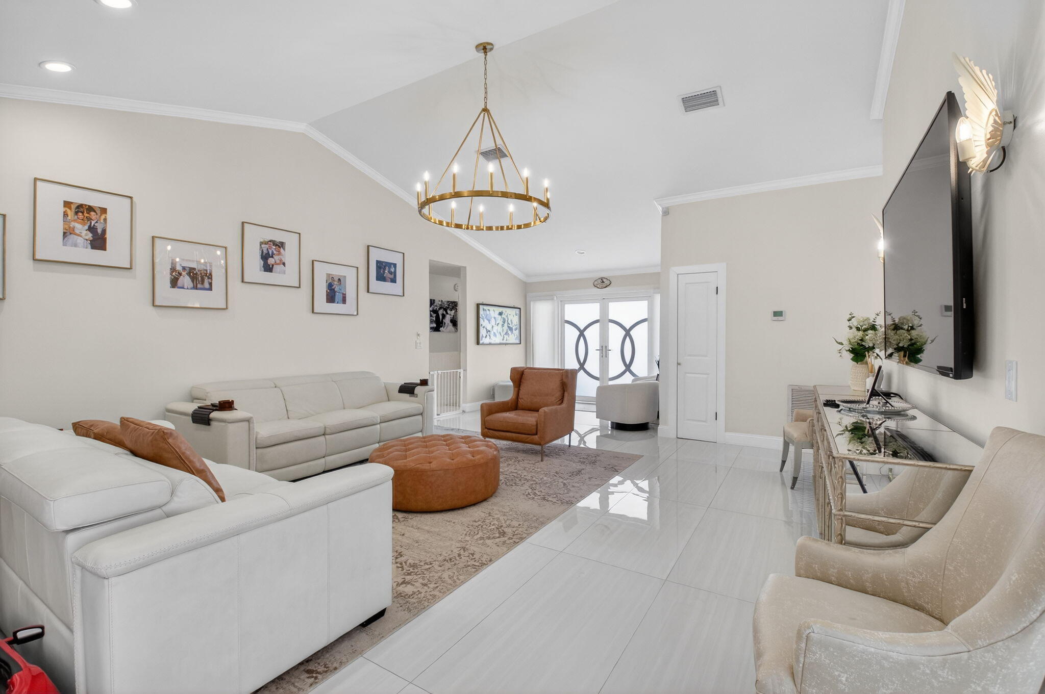 2402 Northwest 30th Street Boca Raton, FL 33431 - Photo 5 of 34 9-web-or-mls-DSC_2722