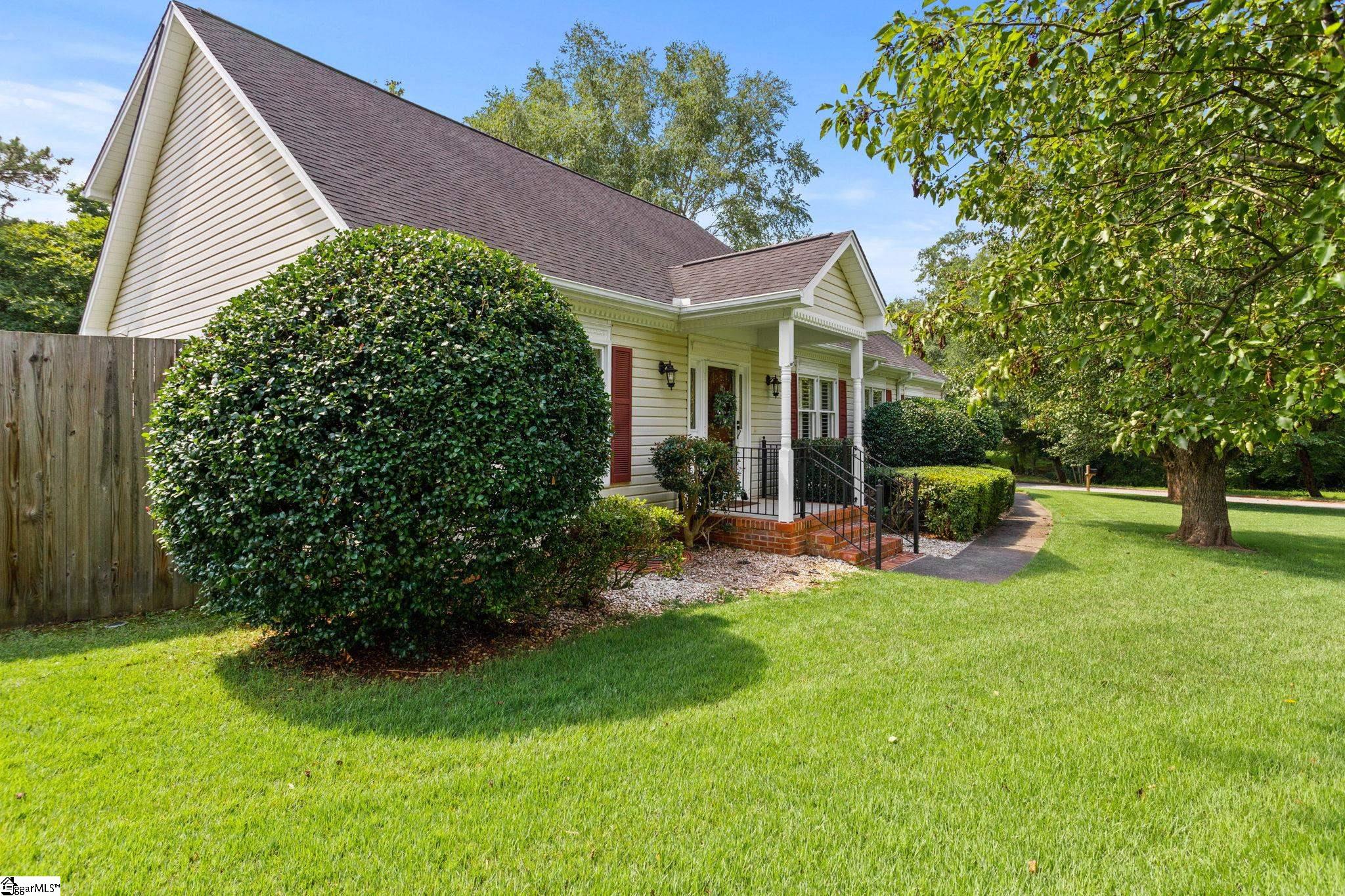 508 Fruitville Road Greenville, SC 29607 - Photo 3 of 34 Gallery Image 3