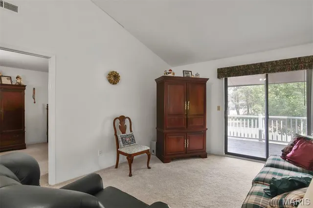 $180,000 | 1306 Glendale Gardens Drive, Unit C, Glendale, MO 63122