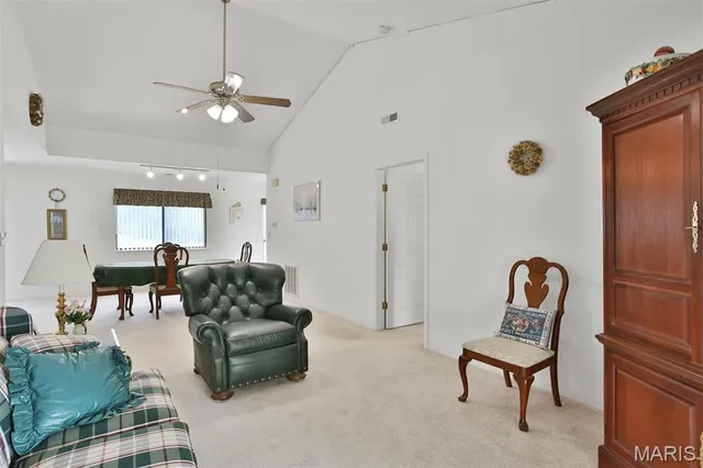 $170,000 | 1306 Glendale Gardens Drive, Unit C, Glendale, MO 63122