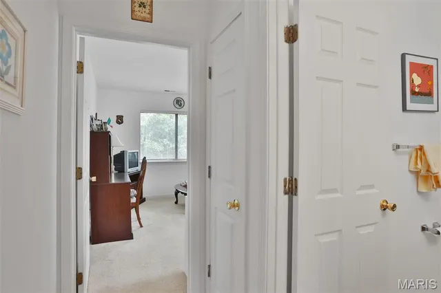 $180,000 | 1306 Glendale Gardens Drive, Unit C, Glendale, MO 63122