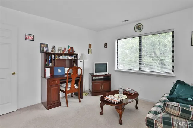 $180,000 | 1306 Glendale Gardens Drive, Unit C, Glendale, MO 63122